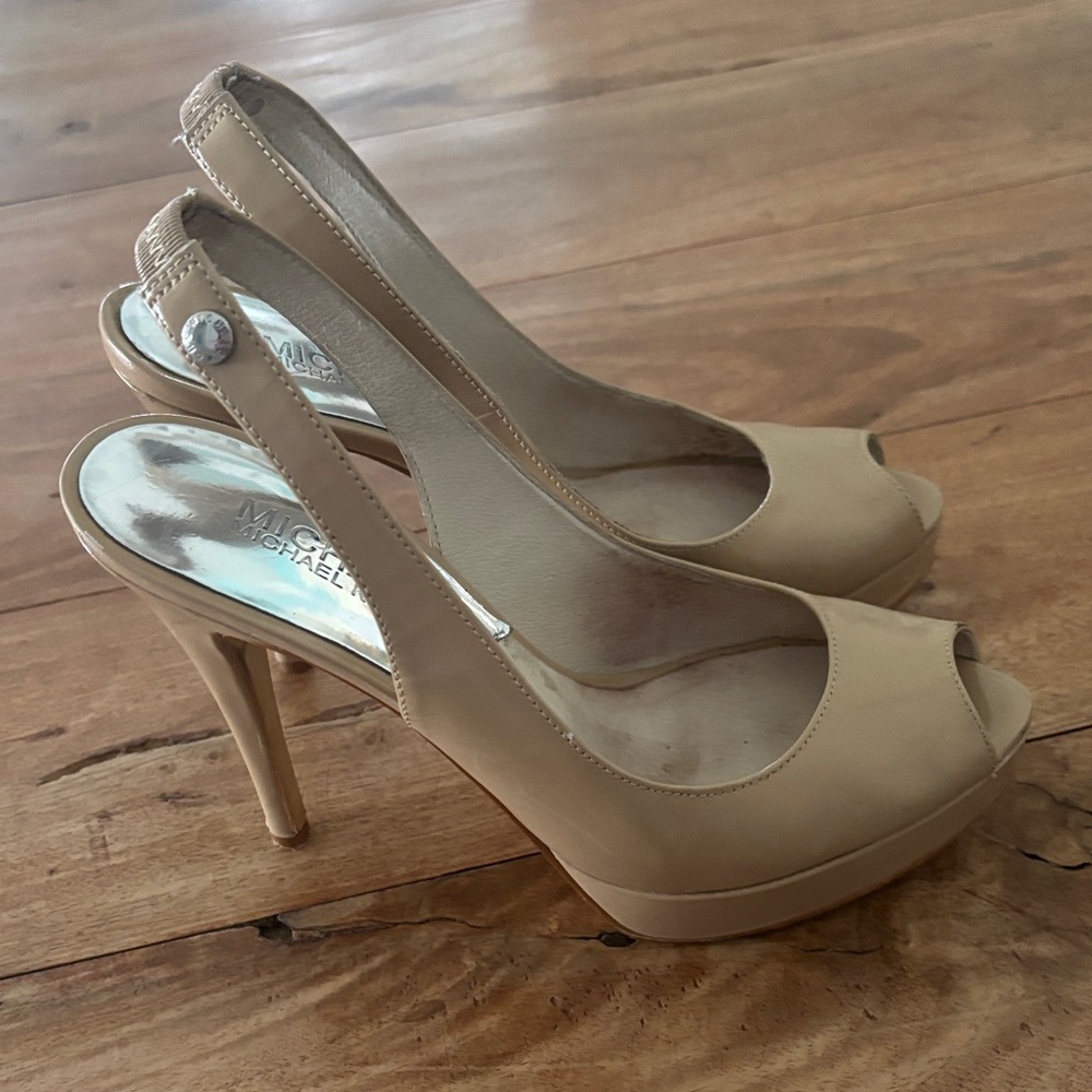 Michael Kors Nude Peep Toe Slingback Heels Size 5